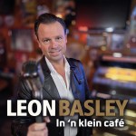 Leon Basley – Ik zit in een klein café